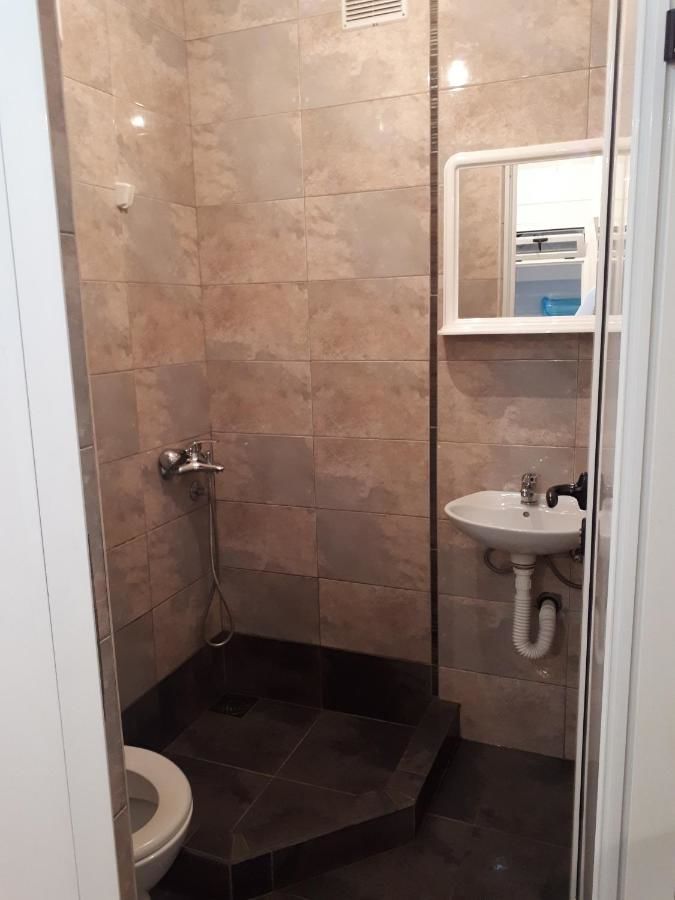 Апартаменты Apartments Miladinovic Сутоморе-32