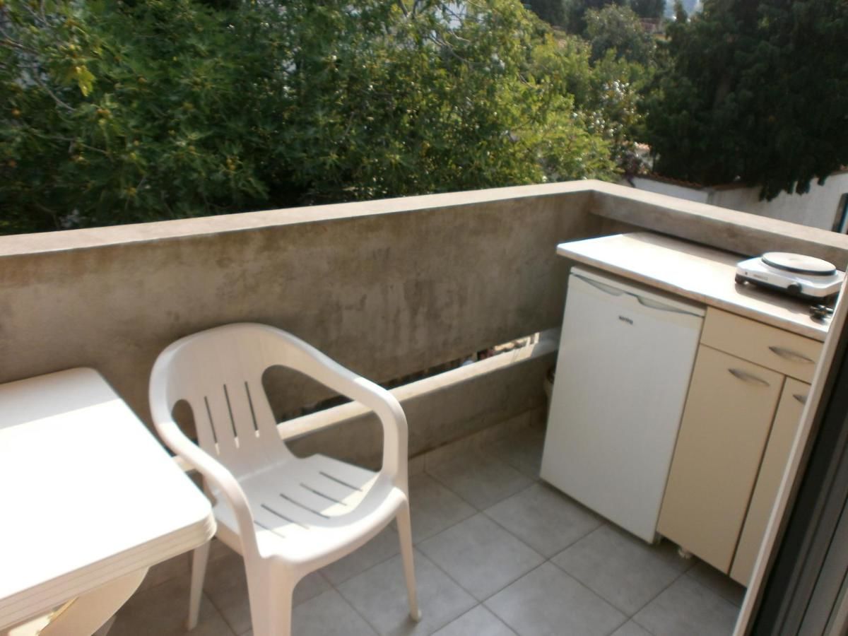 Апартаменты Apartments Miladinovic Сутоморе