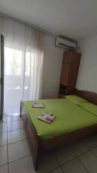 Апартаменты Apartments Miladinovic Сутоморе Апартаменты-студио-1