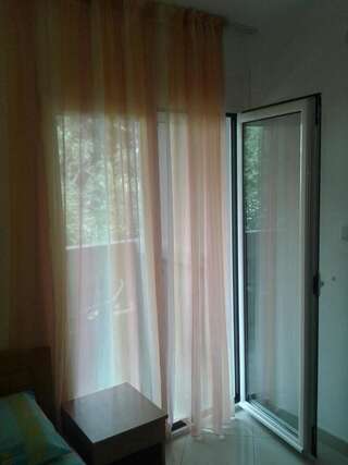 Апартаменты Apartments Miladinovic Сутоморе Апартаменты с террасой-6