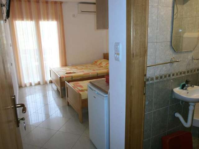 Апартаменты Apartments Miladinovic Сутоморе-47